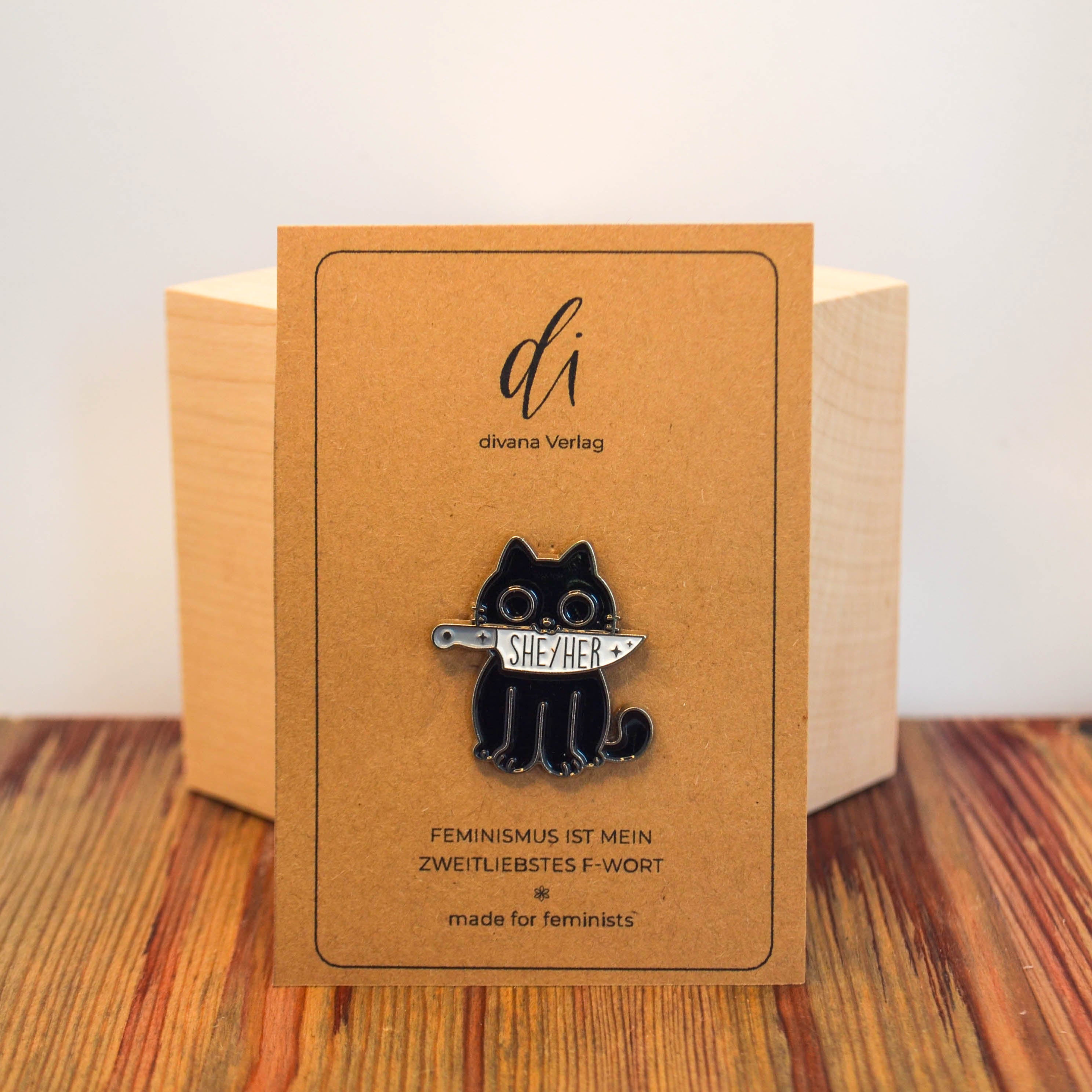 Pins - Pronomen & Identität