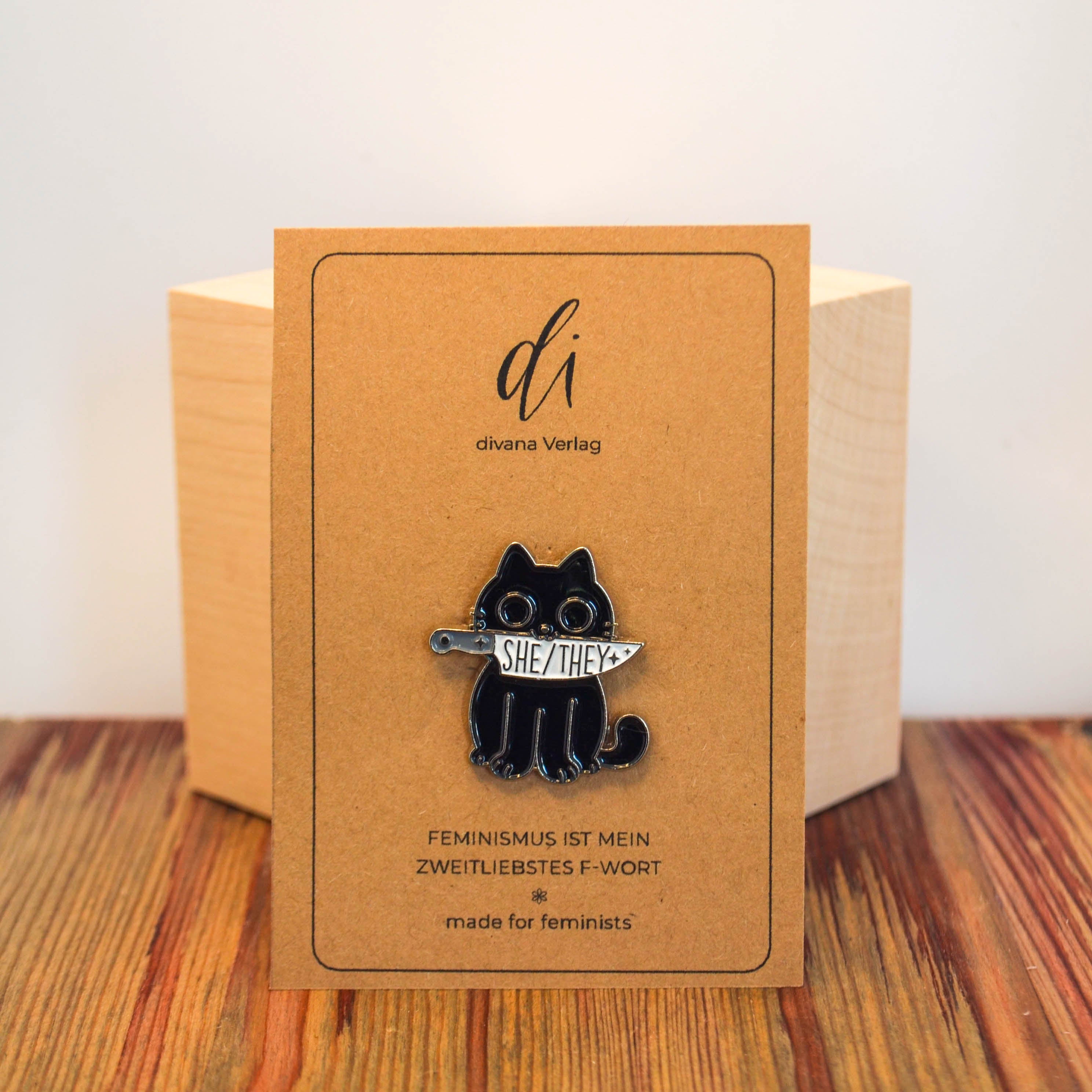 Pins - Pronomen & Identität