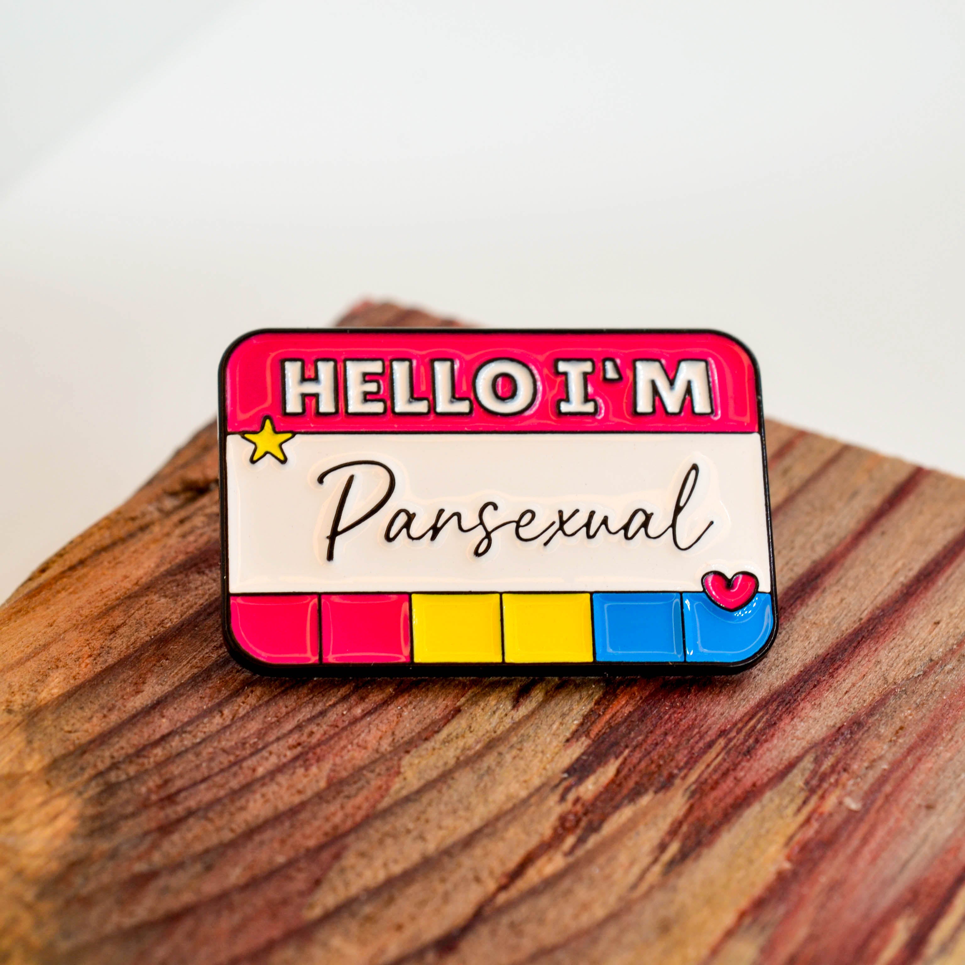 Pins - Pronomen & Identität