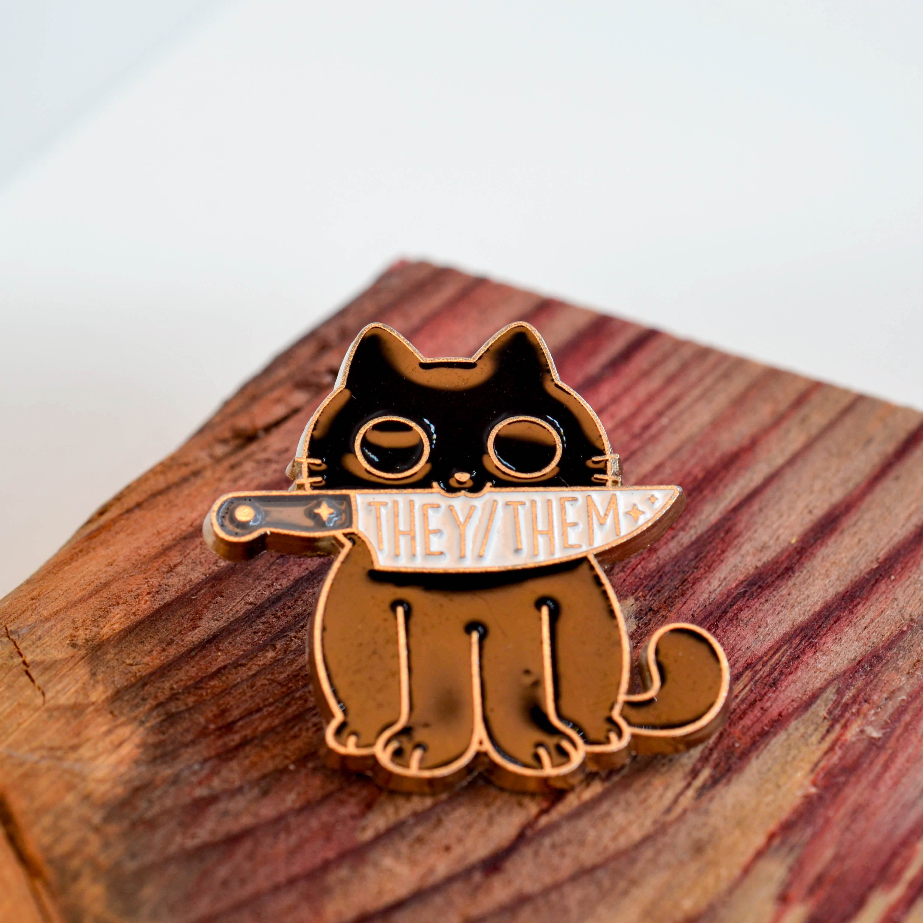 Pins - Pronomen & Identität