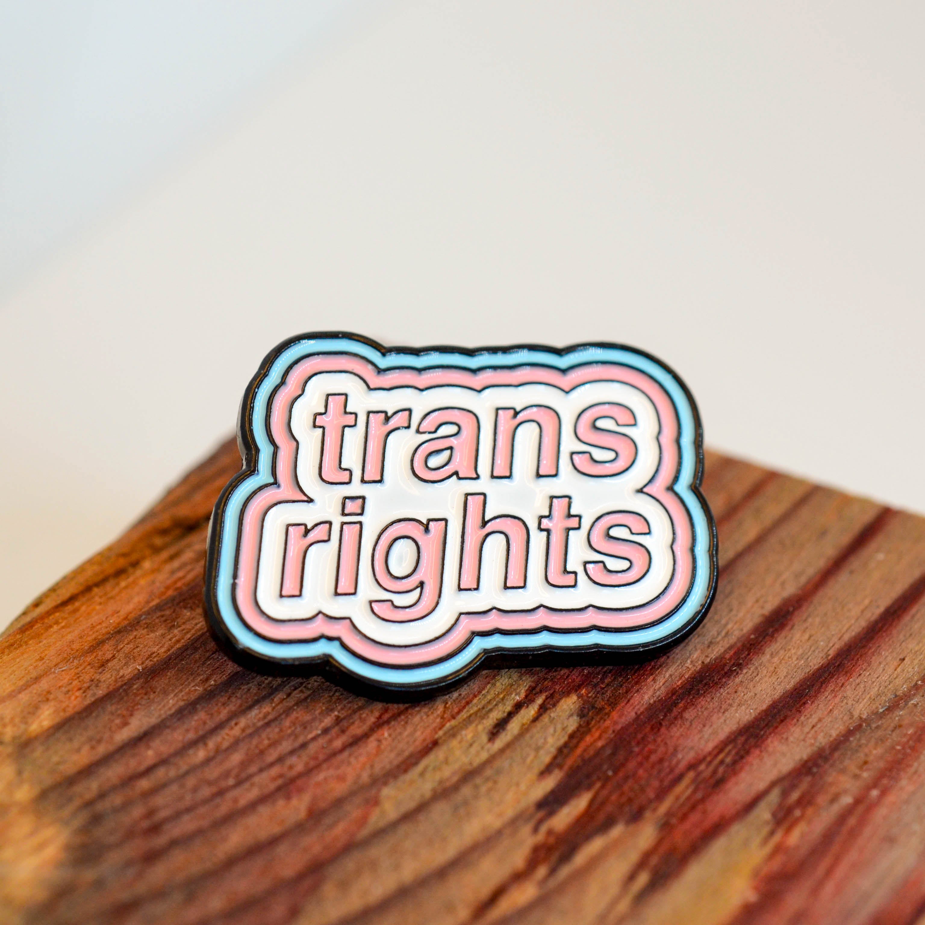 Pins - Trans* Identität
