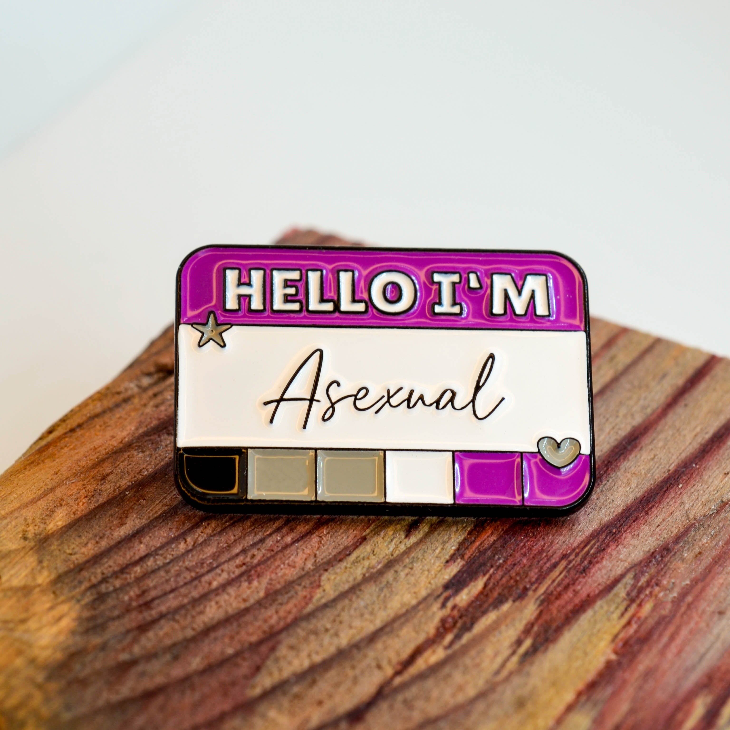 Pins - Pronomen & Identität