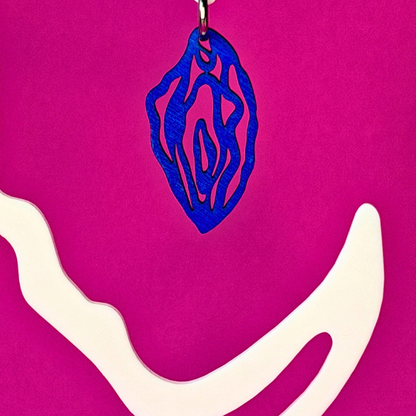 Clitoria Ternatea: Royal blaue Statement Ohrringe | kleine Queen