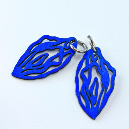 Clitoria Ternatea: Royal blaue Statement Ohrringe | kleine Queen