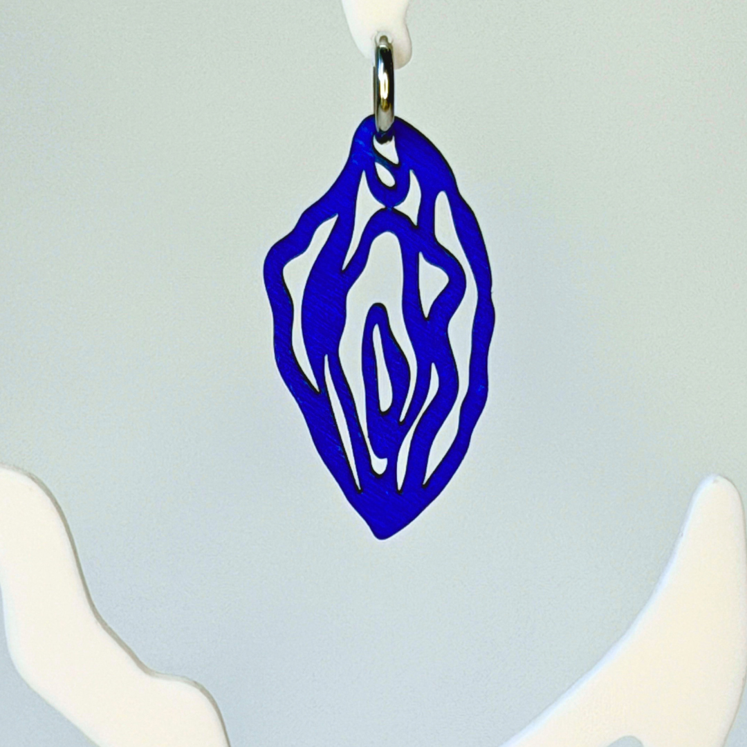 Clitoria Ternatea: Royal blaue Statement Ohrringe | kleine Queen